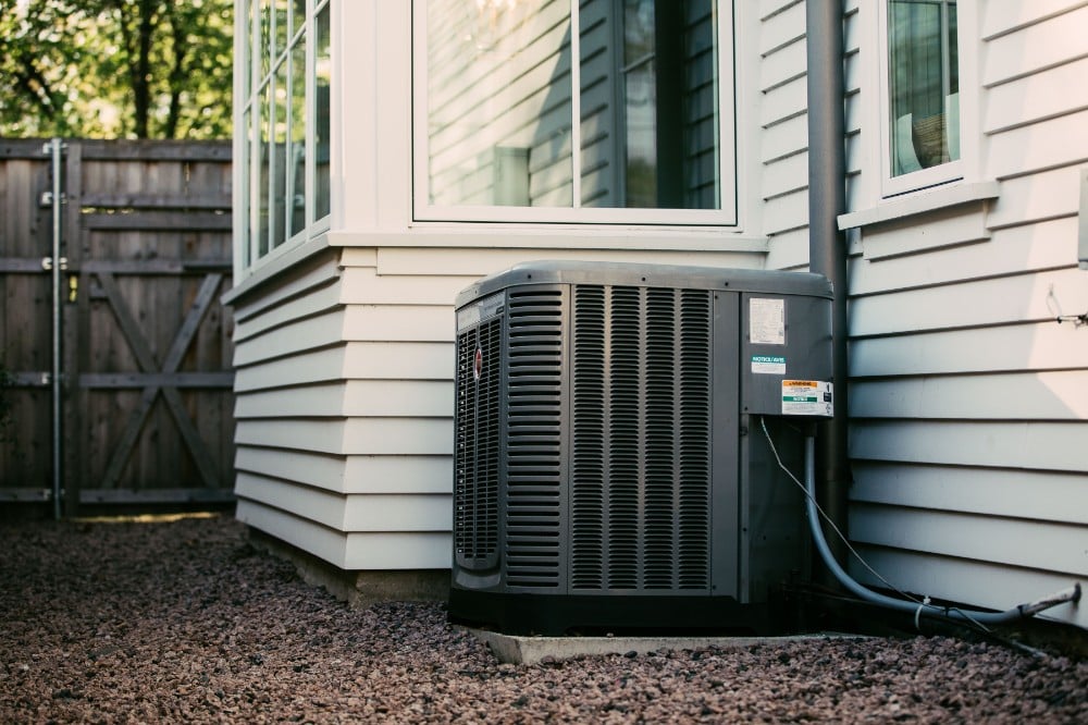 AC